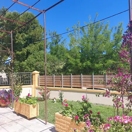펜션 Fotini